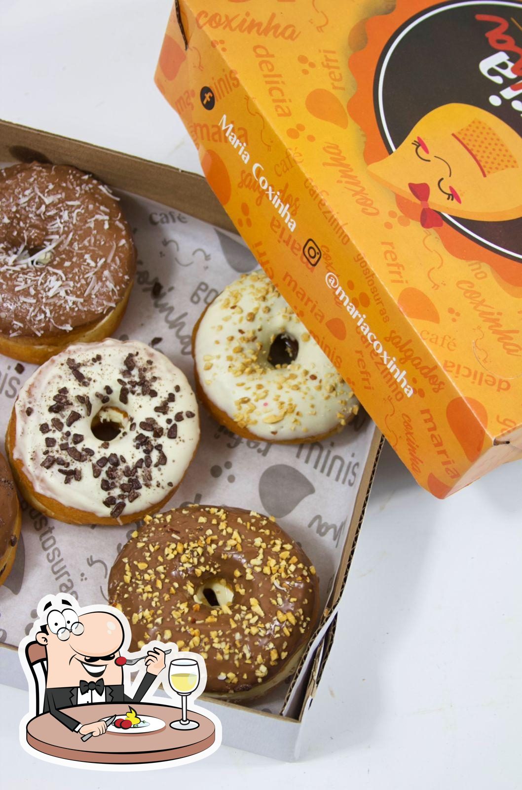Caixa com rosquinhas recheadas da Maria Coxinha